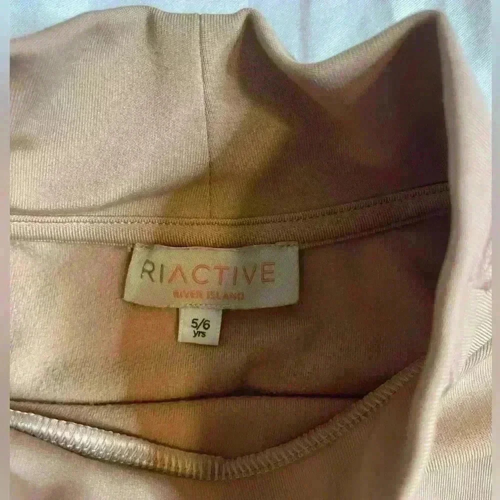 River Island RI Active Rihanna Girls Size 5-6 Two Piece Skirt Set Tan - Picture 5 of 5